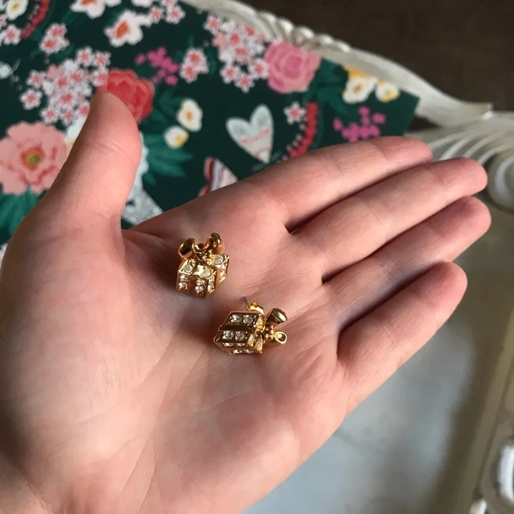NWOT Gold 